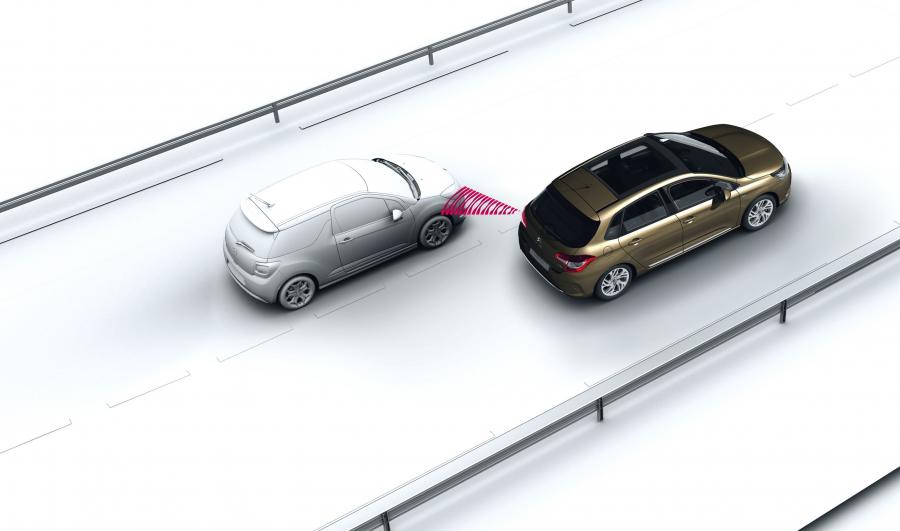  Citroen C4 2010 года  (фото 108 из 147)